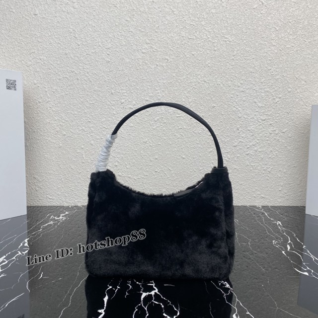 Prada專櫃新款Hobo毛毛包 1NE515 普拉達秋冬毛毛腋下包 csp1468